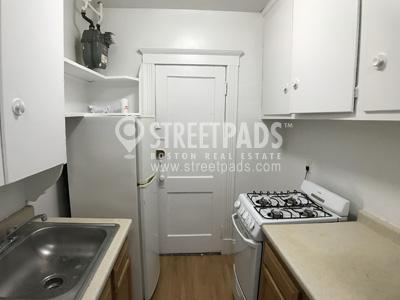Building Photo - 1 bedroom in Boston MA 02215
