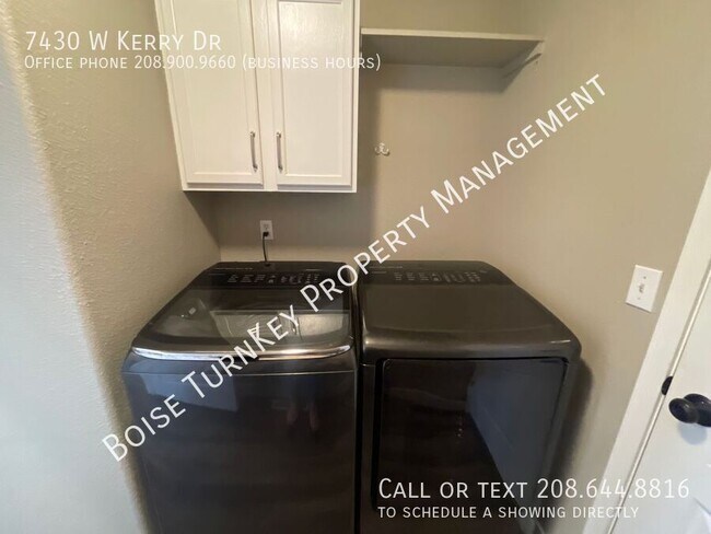 Building Photo - 7430 W Kerry Dr