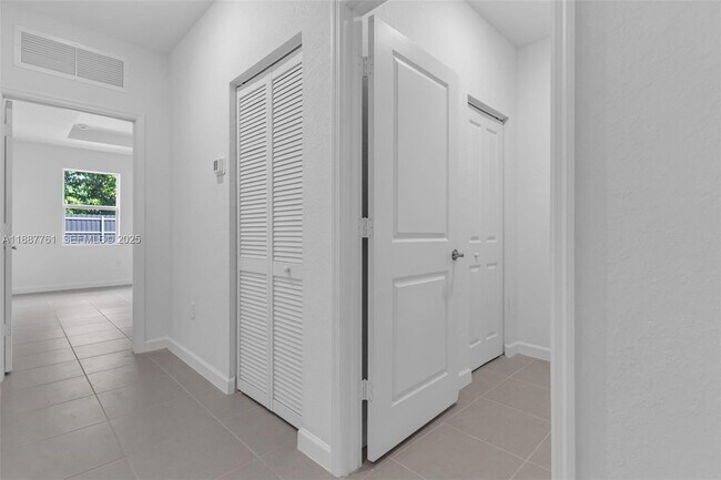 Building Photo - 13283 SW 188th Terrace