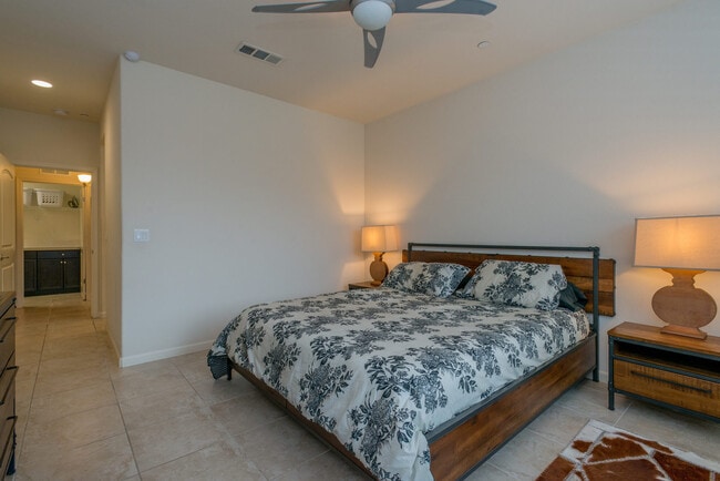 Building Photo - Pristine Harlan Ranch Home