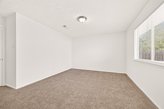 Building Photo - 7107 Gettysburg Dr