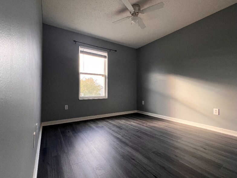 Building Photo - 712 Cape Henry Dr