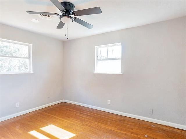 Building Photo - 4200 Kenwood Ct