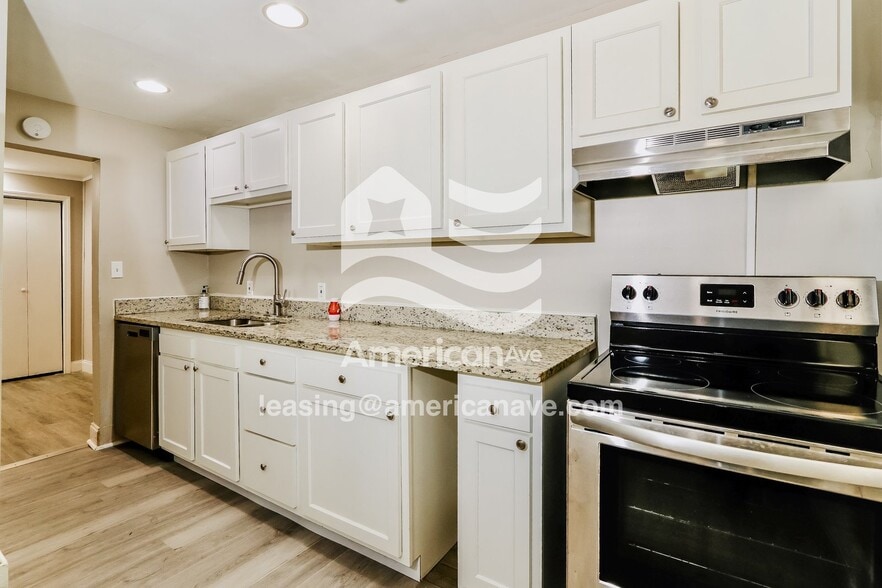 Building Photo - 517 Heywood Ave