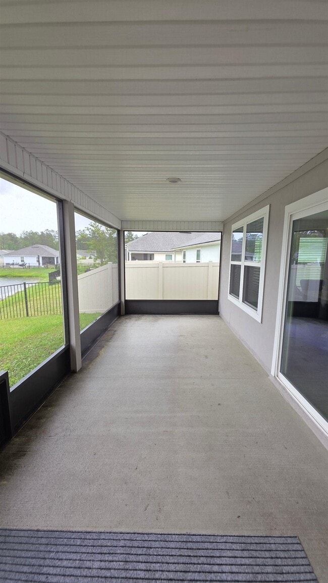 Building Photo - 721 Navarez