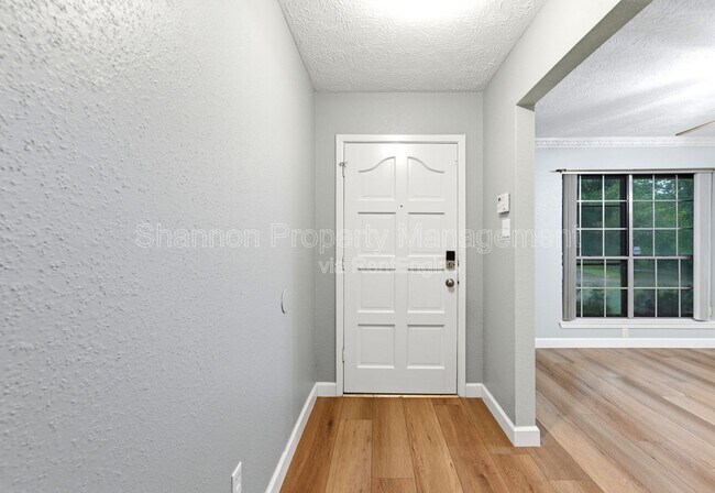Building Photo - 6009 Leafwood Cir