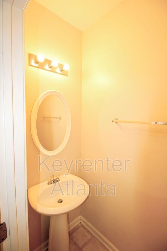 Building Photo - 1402 Bayrose Cir