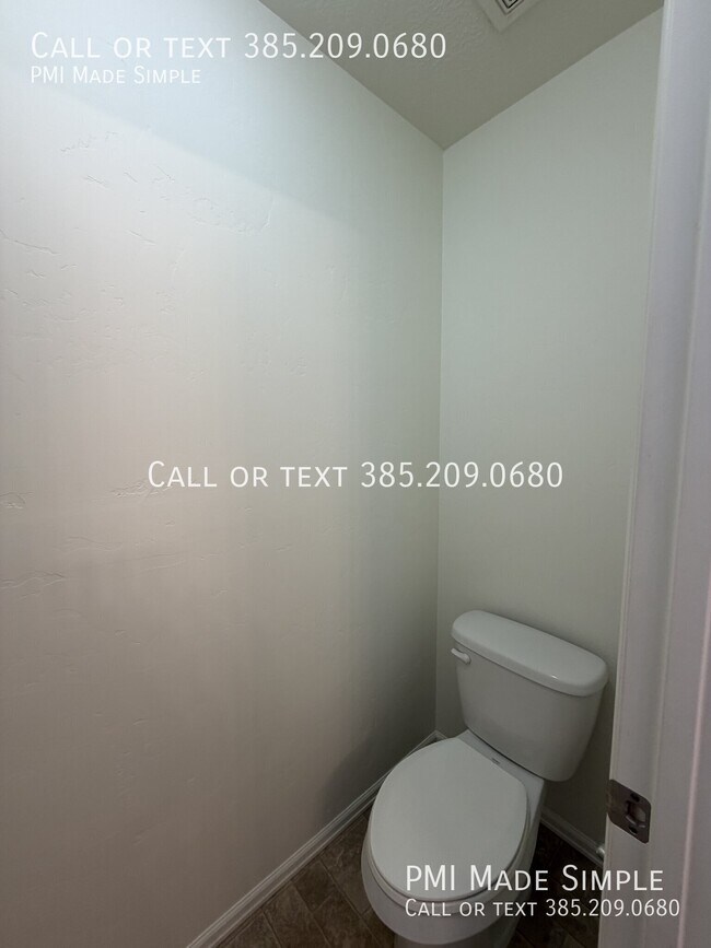 Building Photo - 149 S 2035 W