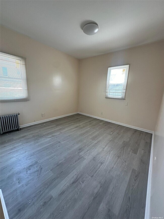 Building Photo - 95-30 125th St