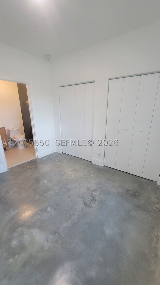 Building Photo - 2146 NW 69th St