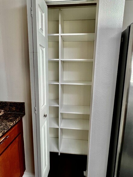 Building Photo - 18916 Randall Pl