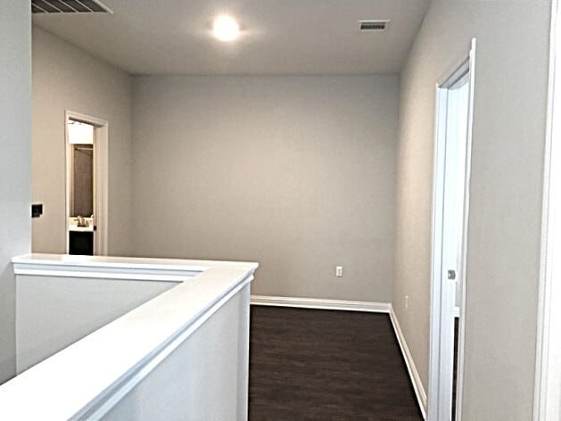 Building Photo - 5613 Gerard Dr