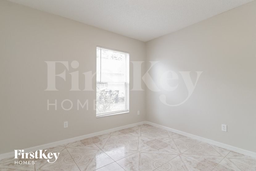 Building Photo - 474 Awin Cir SE