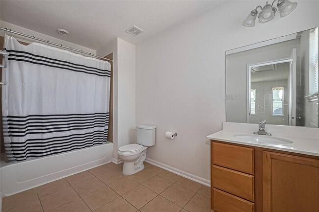 Building Photo - 19229 Gunther Springs Ct