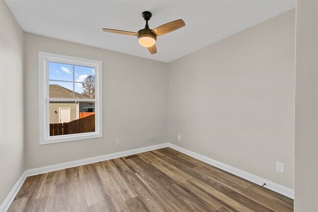 Building Photo - 148 Hillridge Ct