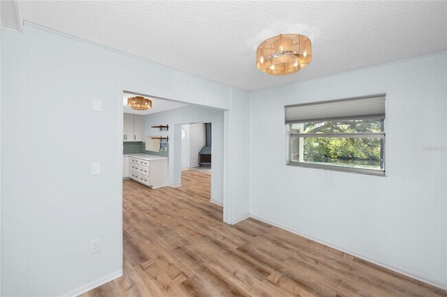 Building Photo - 8385 81st St