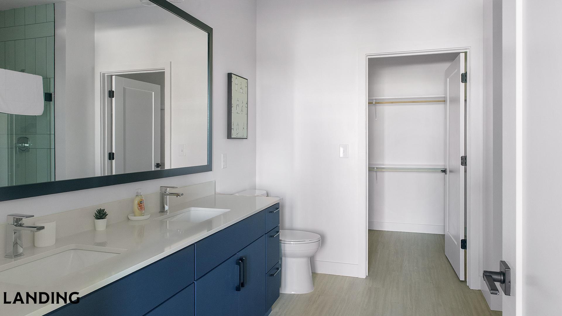 Building Photo - 1007 S Mint St