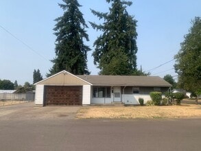 Building Photo - $2,350 - Corner Lot 3-Bedrooms, 2-Baths Home, Ready For Lease!