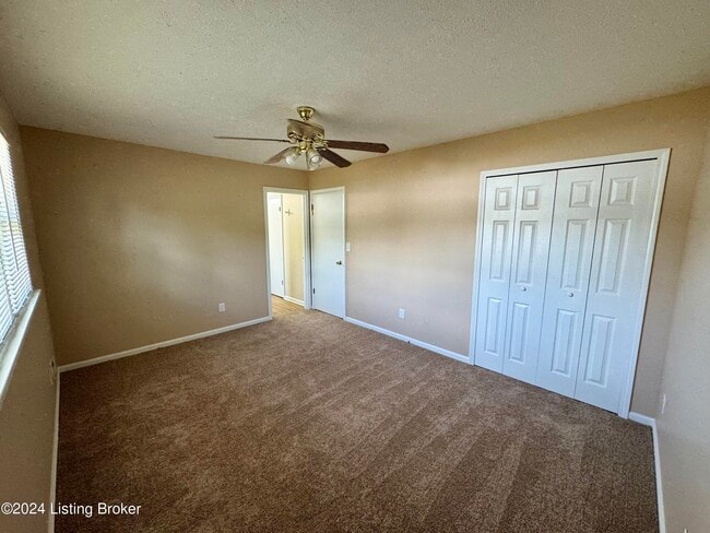 Building Photo - 8413 Cloverport Dr