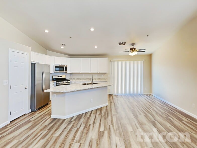 Building Photo - 5737 N Copper Sun Ct