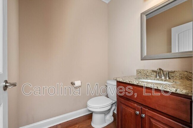 Building Photo - 213B Bell Heather Lane
