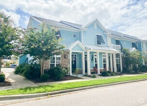 Building Photo - The Sail House - Market Common