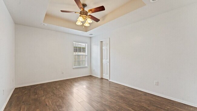 Building Photo - "Charming 3-Bed, 2-Bath Home in Centerton – Your Cozy Retreat Awaits!"
