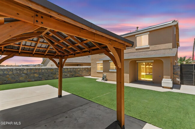 Building Photo - 14260 Bluesky Point Ct