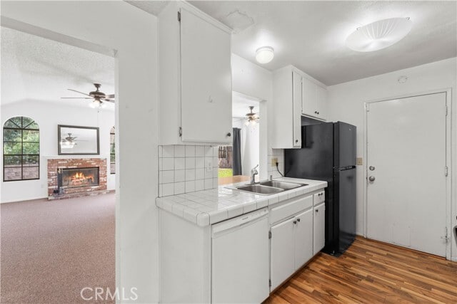 Building Photo - 12260 Mint Ct