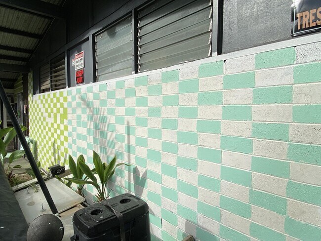 Building Photo - 265 Kekuanaoa St