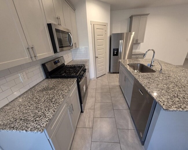 Building Photo - 4918 Natchez Trce