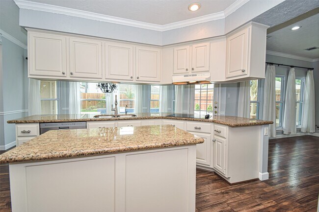 Building Photo - 12919 Bristol Berry Dr