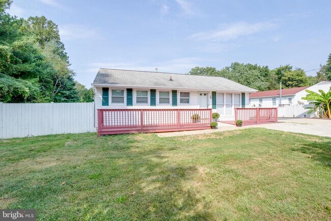 Building Photo - 5024 Backlick Rd
