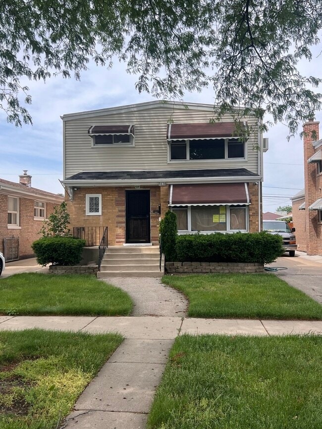 Building Photo - 1610 23rd Ave