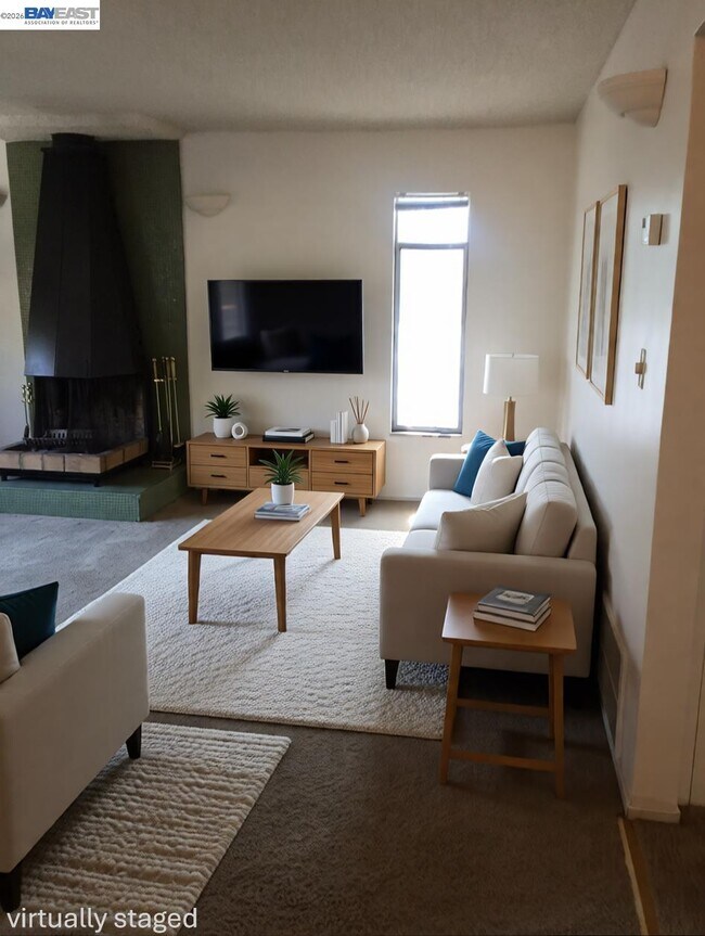 Building Photo - 954 F St