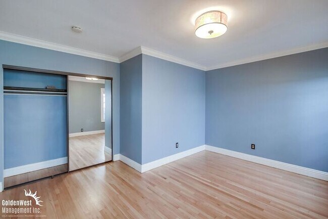 Building Photo - Newly Upgraded 3Bdm 2Ba Home in the Heart ...