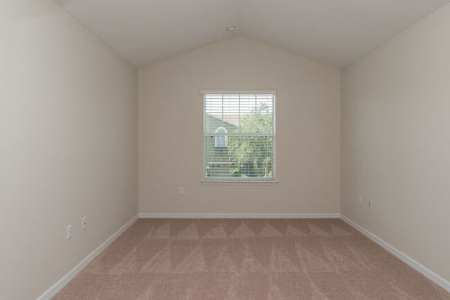 Building Photo - 9407 Tawnyberry St