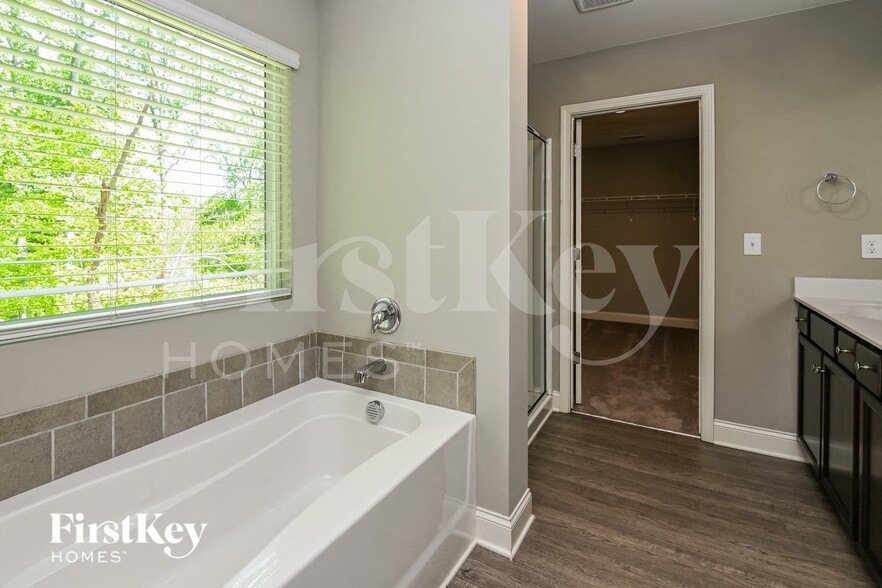 Building Photo - 9553 Blue Knoll Ct