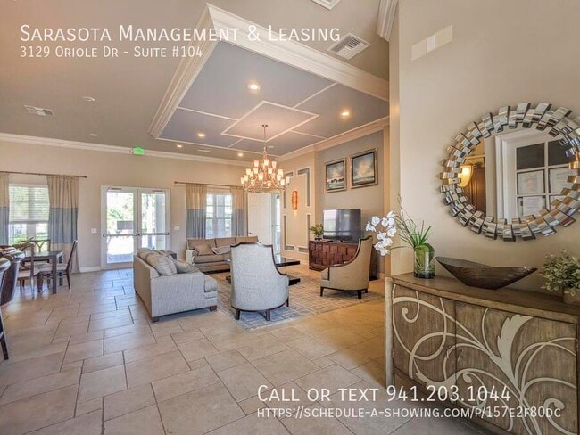 Building Photo - 3129 Oriole Dr