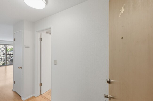 Interior Photo - Clayton Manor Apartments