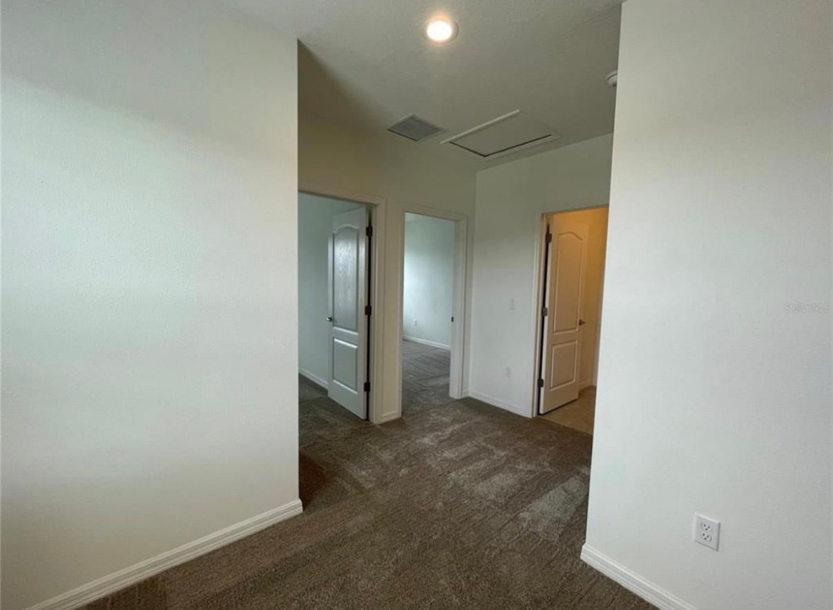 Building Photo - 8676 Canyon Creek Trl