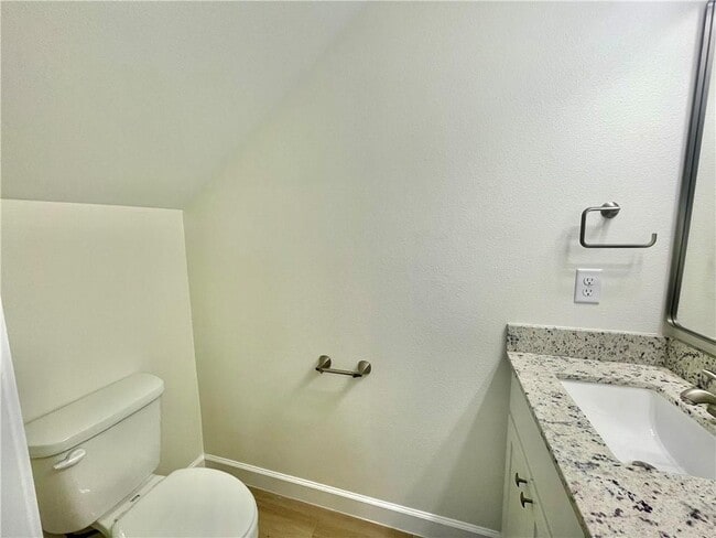 Building Photo - 506 Park St