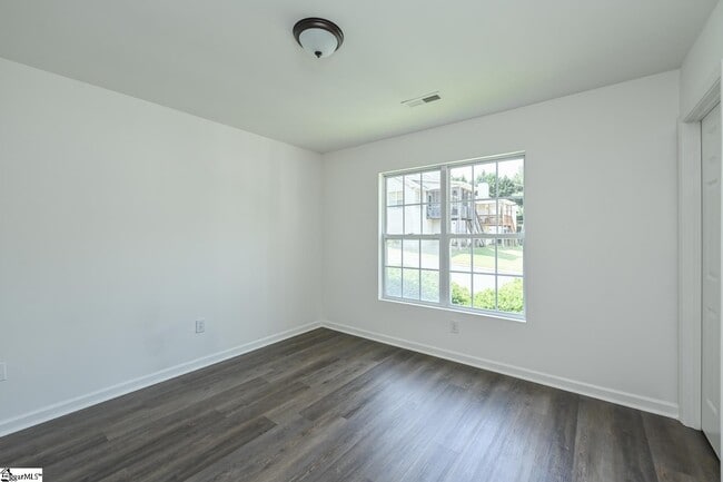 Building Photo - 134 Brookhill Pl