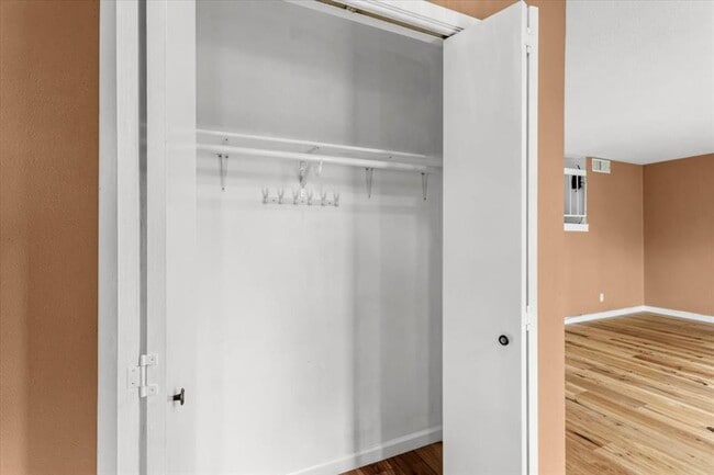 Building Photo - 1809 Coronado Hills Dr