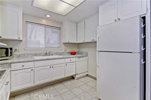 Building Photo - 835 Ronda Sevilla