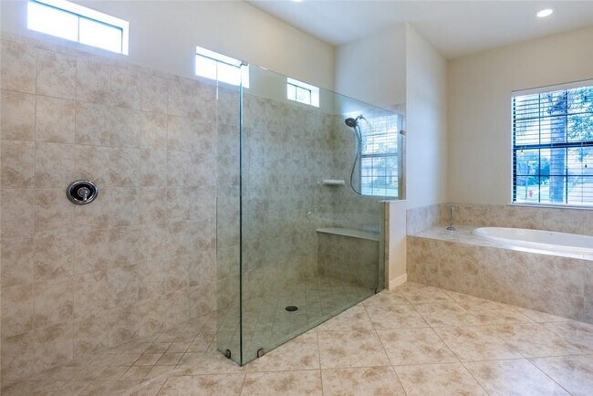 Building Photo - 3425 Siena Cir