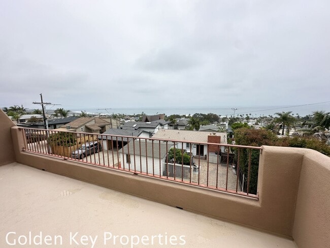Building Photo - Ocean-View 2BR/2.5BA Townhome in Cardiff!