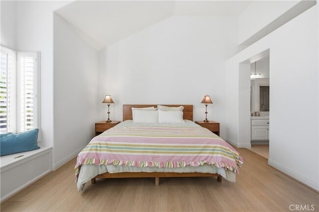 Building Photo - 35 Costa Brava