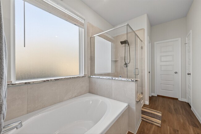 Building Photo - 3025 Waxwing Dr