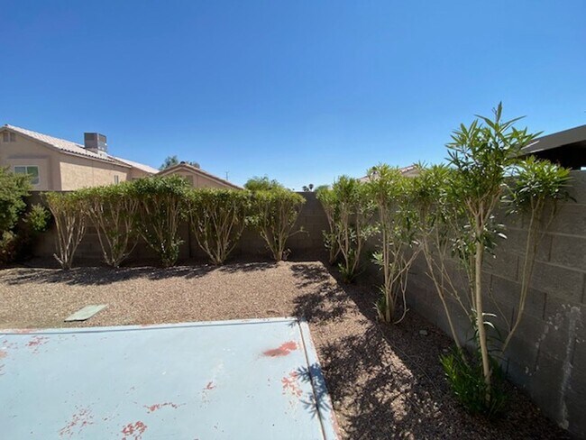Building Photo - 3736 Smoking Gun Ct